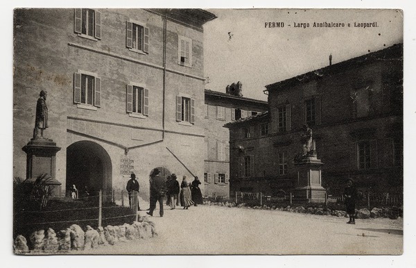 La foto è reperibile nel catalogo al seguente link: http://www.fotografia.iccd.beniculturali.it/index.php?r=search%2Fsearch&keyword=fermo&yt0=Cerca